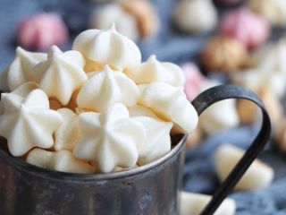 12、酸奶溶豆（超级详细）,看着就想吃；