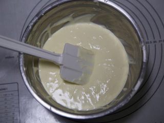 12、五行缺吃之重乳酪蛋糕,做好的糊糊有一种稠酸奶的即视感