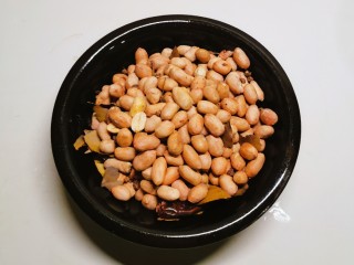 15、盐焗花生米,凉凉