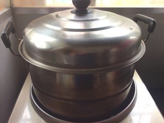 3、小零食+土豆泥曲奇,上锅蒸10分钟