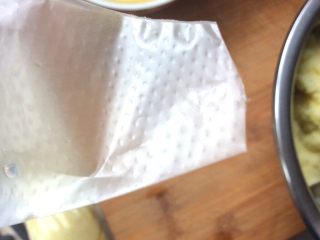 9、小零食+土豆泥曲奇,取裱花袋，剪个小口