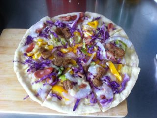 7、饼铛披萨,如图：出锅，颜色还可以吧