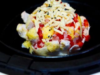 7、空气炸锅版芝士烤馒头,放入空气炸锅