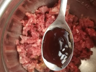 2、煎牛肉丸,耗油