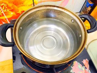 6、健康饮食之翡翠拌白玉（荷兰豆拌白玉菇）,煮一锅水！