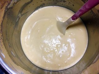 10、“迷你”奥利奥咸奶油蛋糕杯,拌均匀后