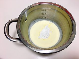 18、“迷你”奥利奥咸奶油蛋糕杯,淡奶油加入糖粉和盐