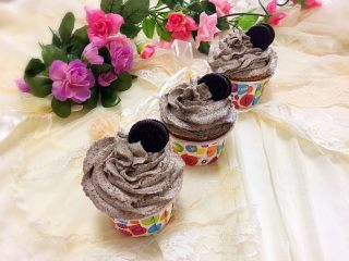 23、“迷你”奥利奥咸奶油蛋糕杯,美美的成品图！