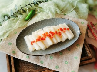18、酸辣萝卜条,第二天就可以吃了  清爽美味