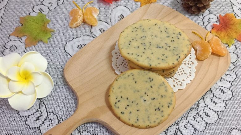 芝麻鸡蛋薄脆饼