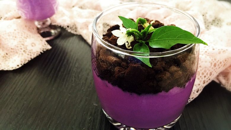 奥利奥紫薯奶热饮