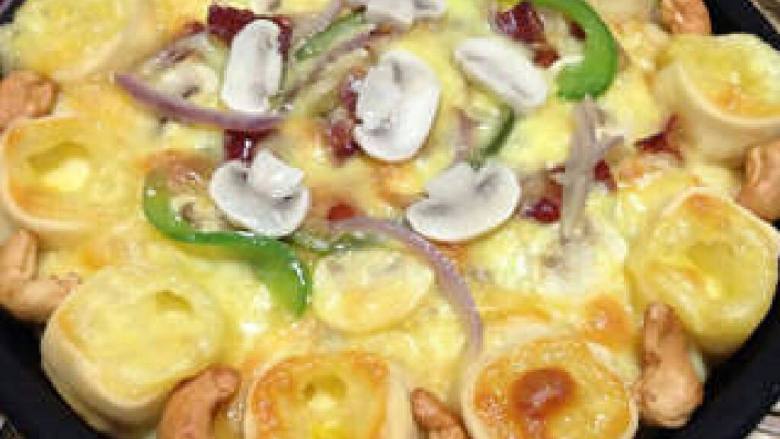 芝心培根蘑菇披萨