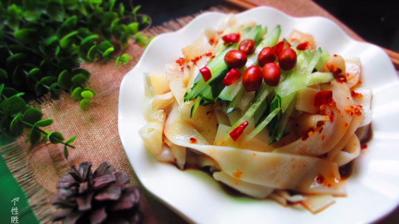 5分钟自制凉皮免洗面