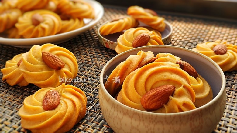 玉米油制作的曲奇照样颜值高口感酥