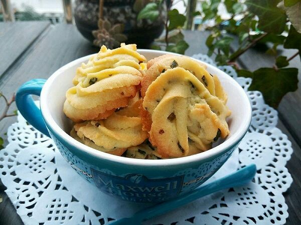 曲奇菜谱秀葱香曲奇