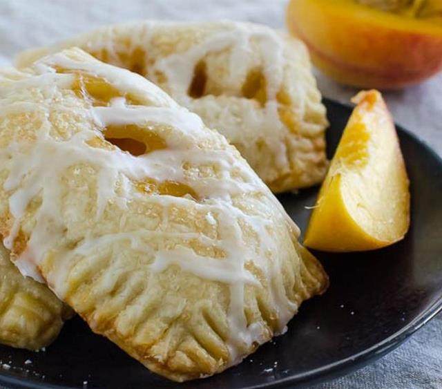 黄桃波旁威士忌红糖派