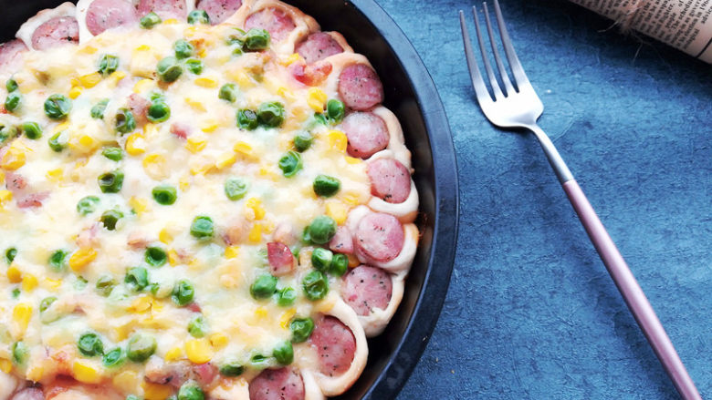 满园春色香肠披萨