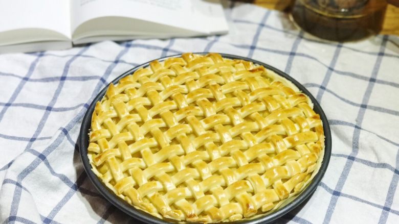 披萨模具也能做的酥皮苹果派