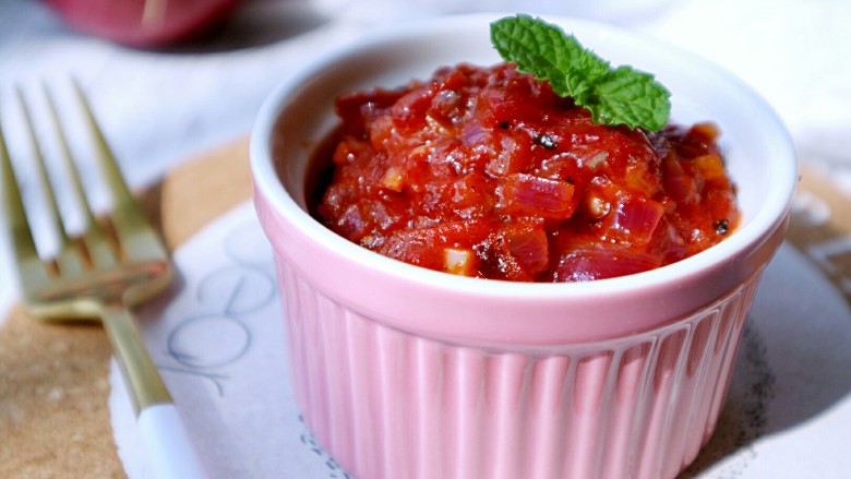 百搭西红柿家庭简易版披萨酱