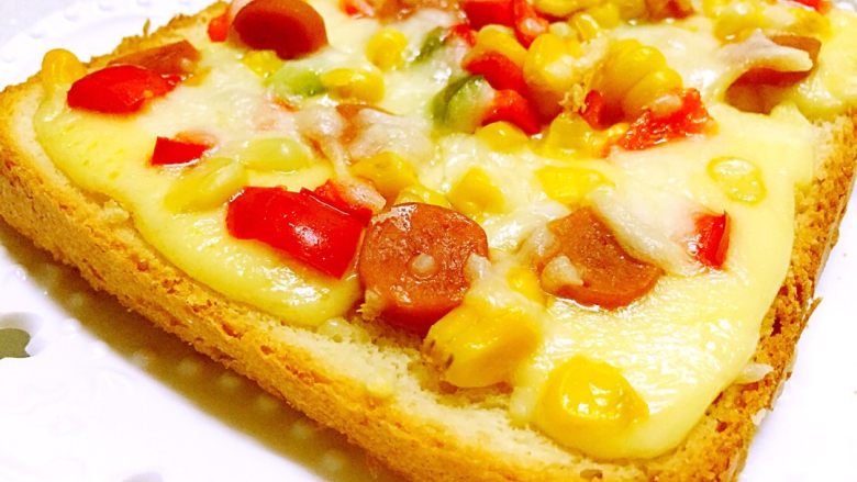 简易快手早餐吐司披萨