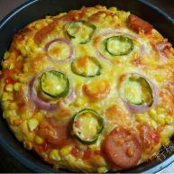 虾鲜拼QQ肠披萨