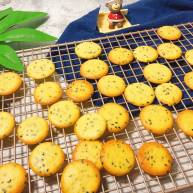 宝宝健康小食——黑芝麻薄脆饼干