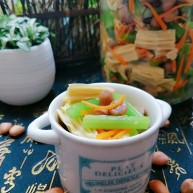 夏日凉爽凉拌菜——腐竹花生米