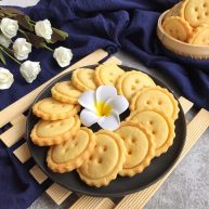 萌萌纽扣小饼干
