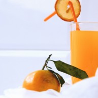 冬喝暖饮夏吃冰自制橘子汽水
