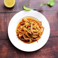 爽口凉菜凉拌黄花菜