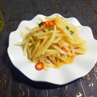 圆土豆香拌土豆丝