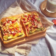 辅食12M水果吐司披萨