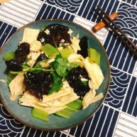 芹菜拌腐竹