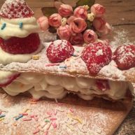 独家草莓拿破仑