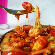 小龙虾新吃法免烤箱薄饼披萨