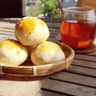 豆沙蛋黄酥