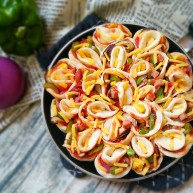 做饼手撕披萨――万能的平底锅就能造