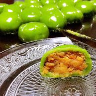 咸蛋黄肉松青团