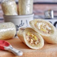 快手早餐金枪鱼糖果吐司卷