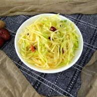 凉拌尖椒土豆丝