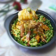 绿油油的披萨好吃不腻