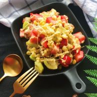 缤纷水果油条沙拉