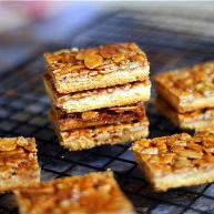 好吃的根本刹不住啊焦糖杏仁酥饼