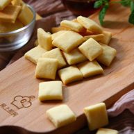 牛奶小饼干
