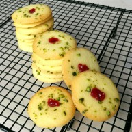 宝宝日常小饼干——开心果薄脆饼