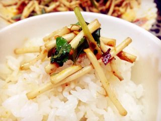 18、野菜~凉拌折耳根,来碗白米饭，超下饭，饭遭殃的爽口菜
