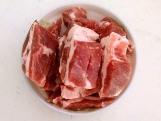 5、豉香蒸排骨,猪精排骨清洗干净