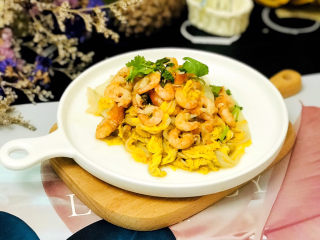 15、虾仁娃娃菜,准备米饭喽