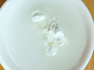 14、红烧豆腐,加入清水