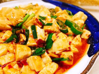 18、红烧豆腐,装盘